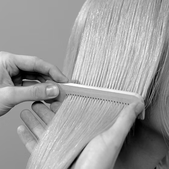 THE SECRET TO MAINTAINING EXPENSIVE BLONDE